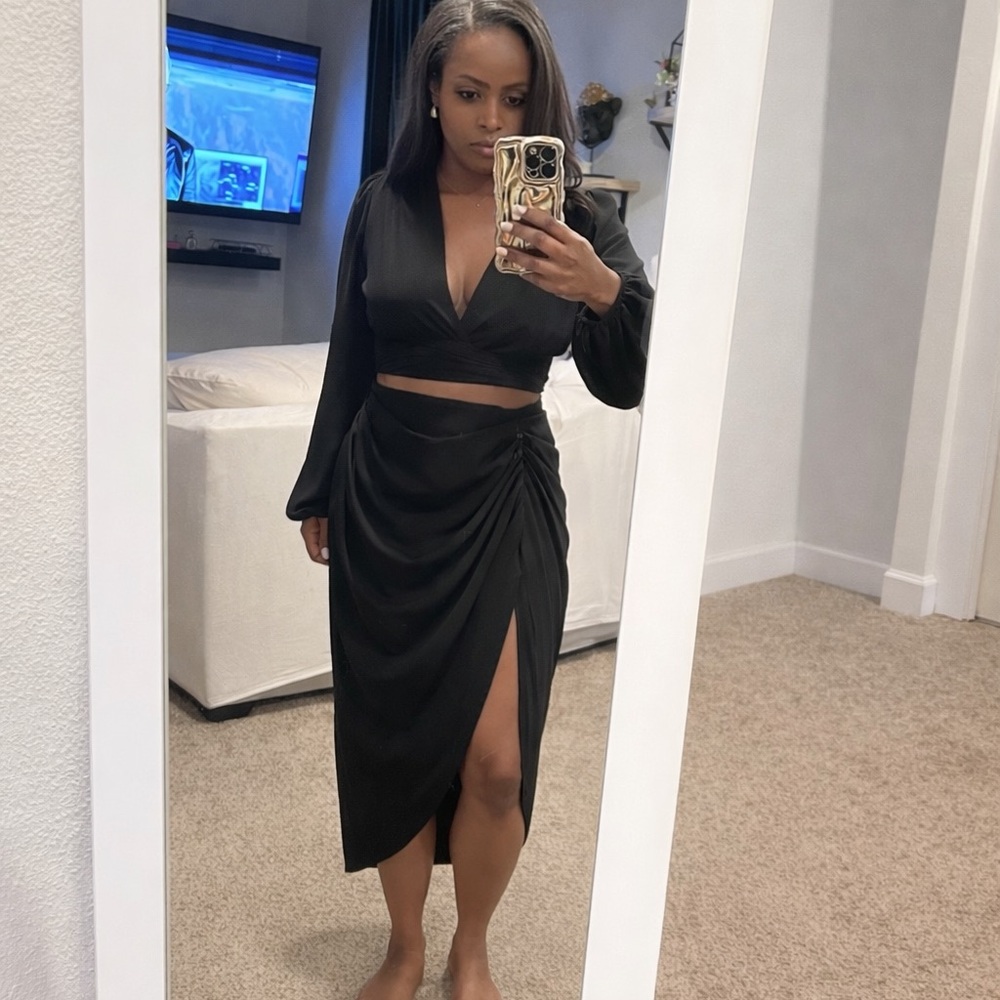 Elegant Women's Skirt